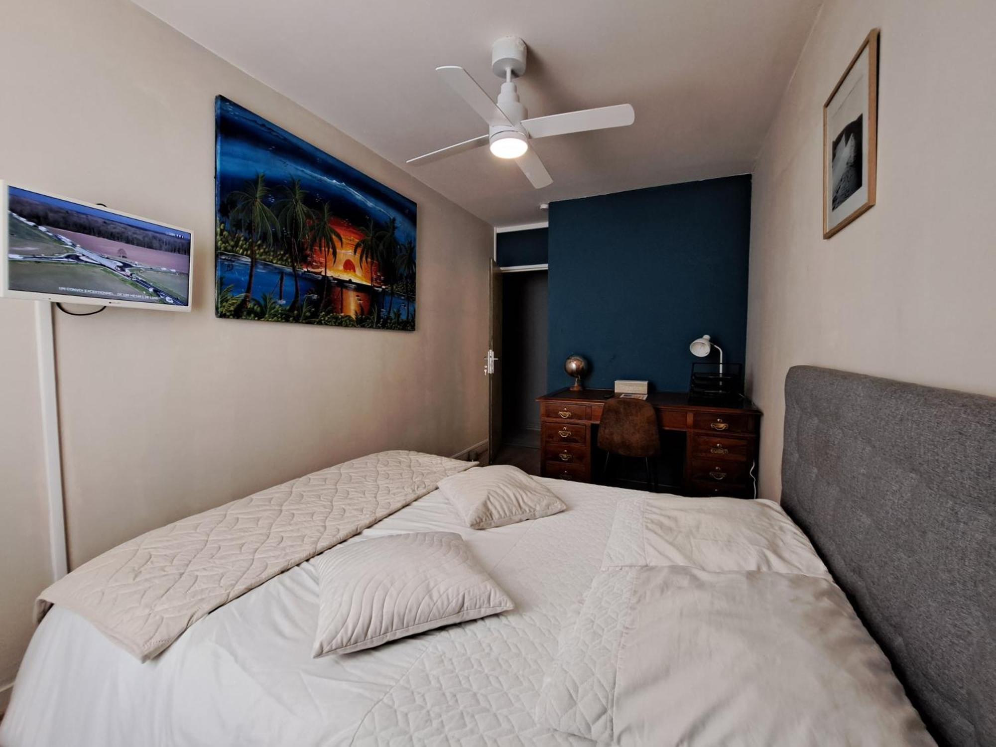 Chambre Spacieuse - Dressing - Sdb Communes - Parking Prive Nimes Ngoại thất bức ảnh