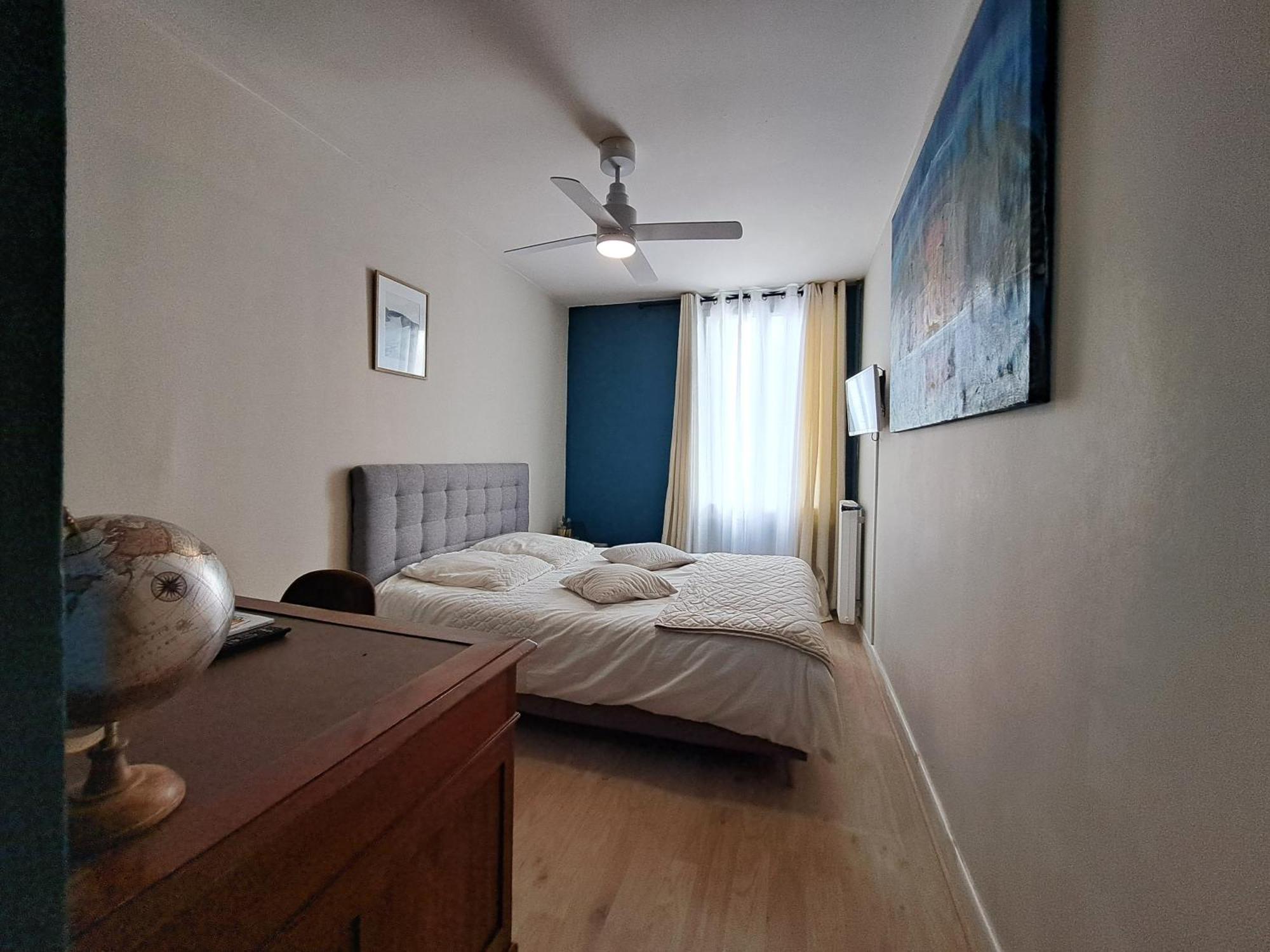 Chambre Spacieuse - Dressing - Sdb Communes - Parking Prive Nimes Ngoại thất bức ảnh